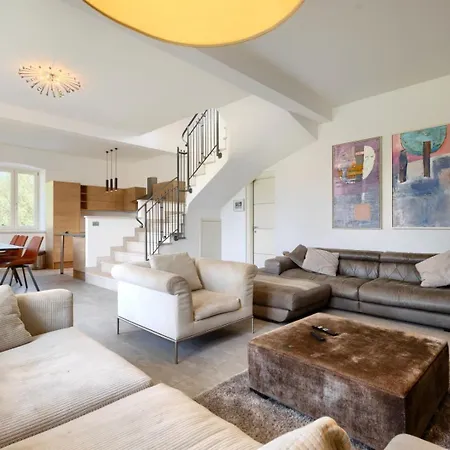 Villa Beautiful Bruna With Jacuzzi In