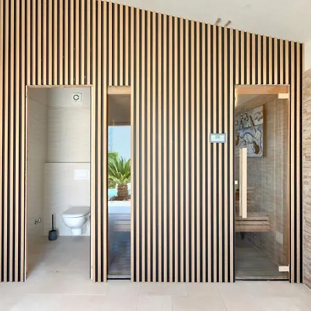 Villa Beautiful Bruna With Jacuzzi In *