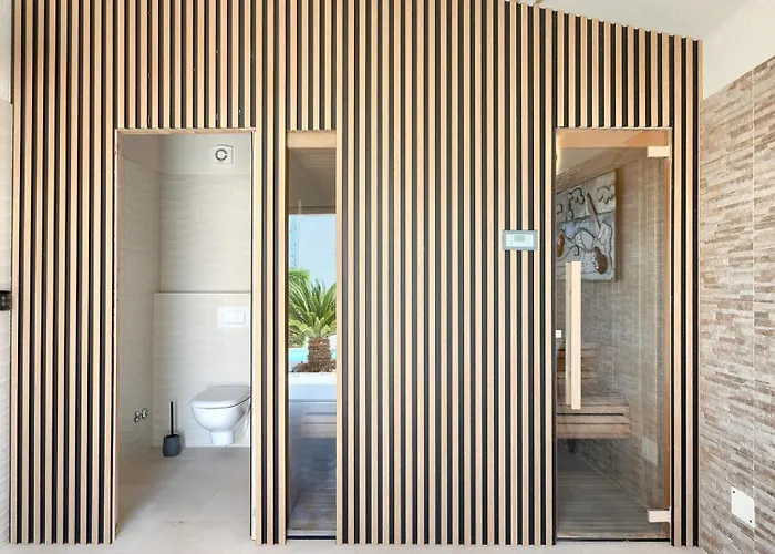 Beautiful Bruna With Jacuzzi In Βίλα