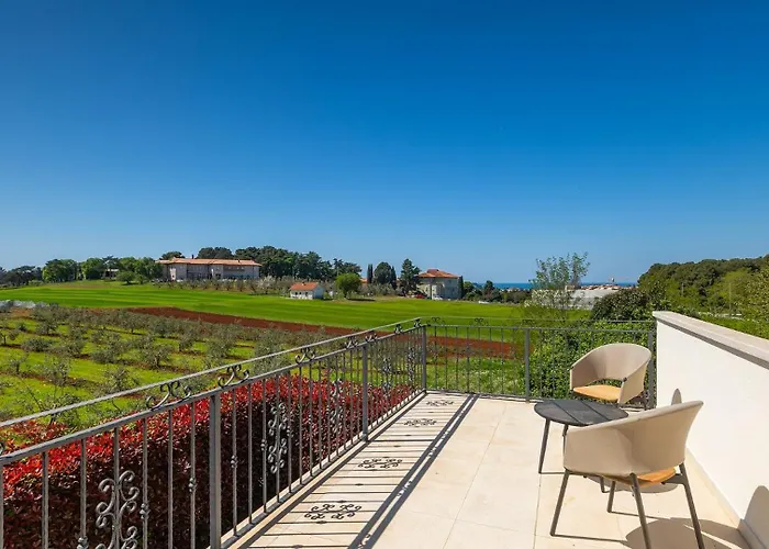 Beautiful Bruna With Jacuzzi In Βίλα *